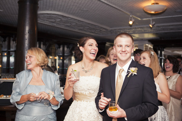 salt-and-pepper-shaker-wedding-favors