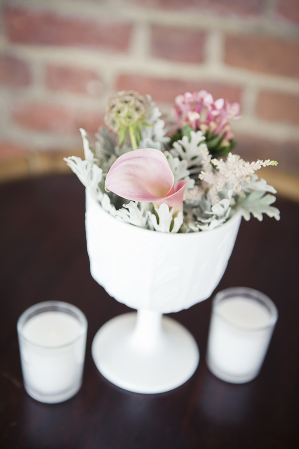 salt-and-pepper-shaker-wedding-favors