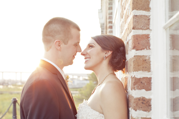 salt-and-pepper-shaker-wedding-favors