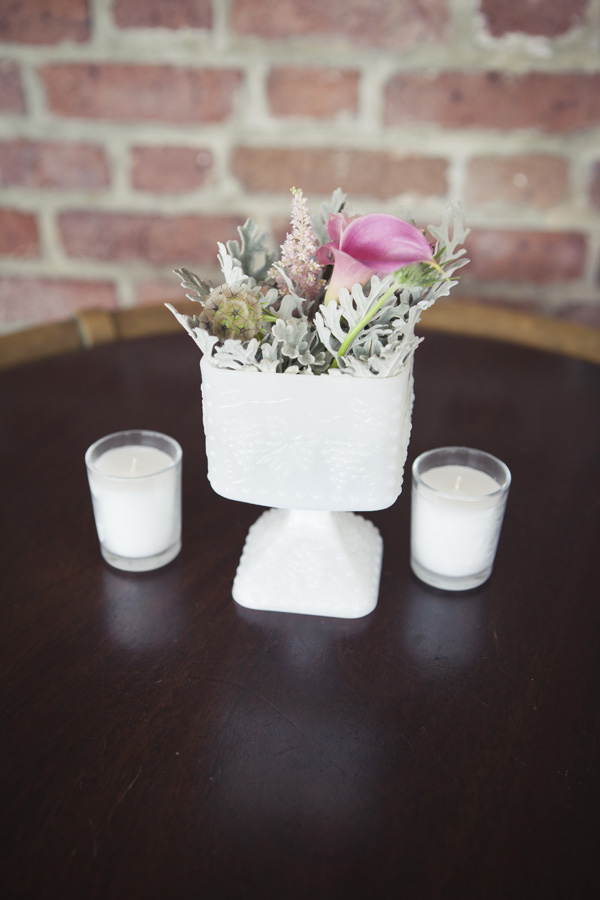 salt-and-pepper-shaker-wedding-favors