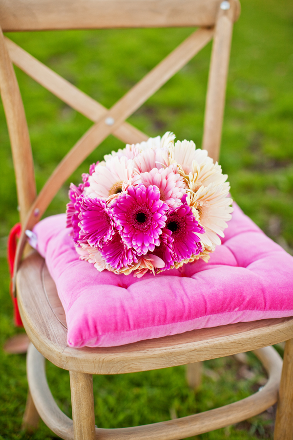 simple-and-colorful-garden-wedding-ideas