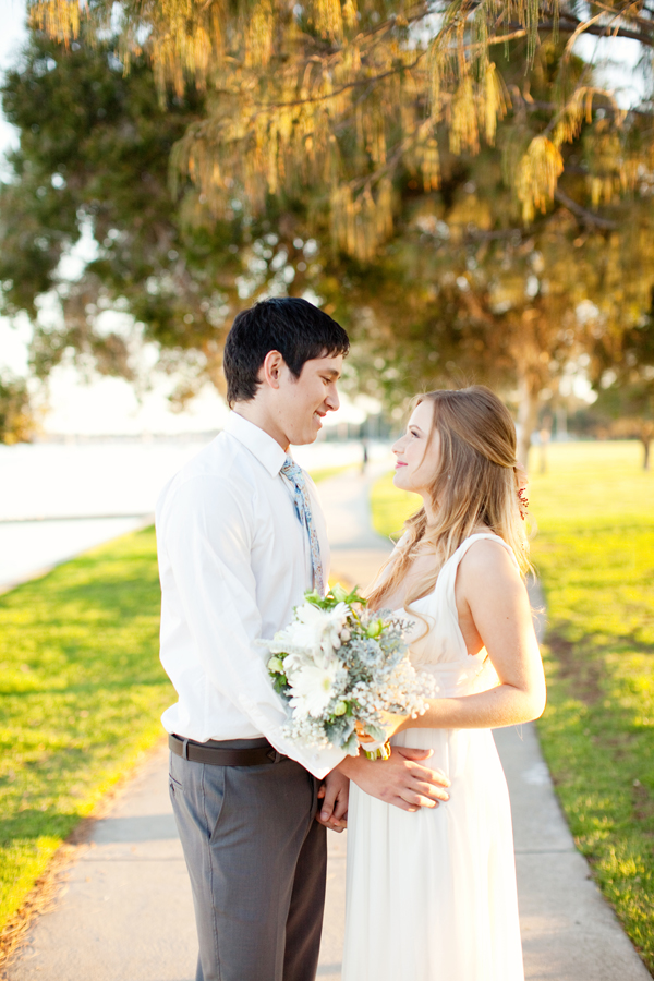 simple-and-colorful-garden-wedding-ideas