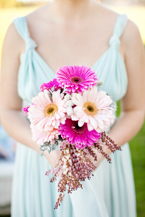 simple-and-colorful-garden-wedding-ideas