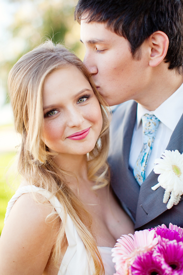 simple-and-colorful-garden-wedding-ideas