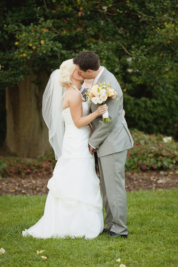 teal-yellow-and-gray-vintage-wedding
