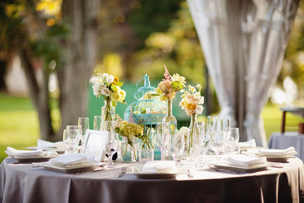 teal-yellow-and-gray-vintage-wedding