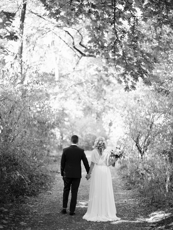 a-french-countryside-picnic-wedding
