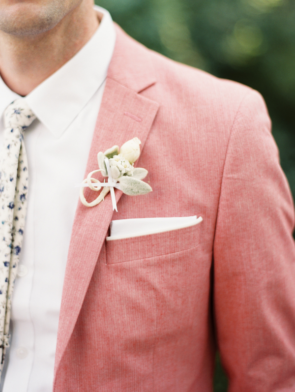 a-french-countryside-picnic-wedding