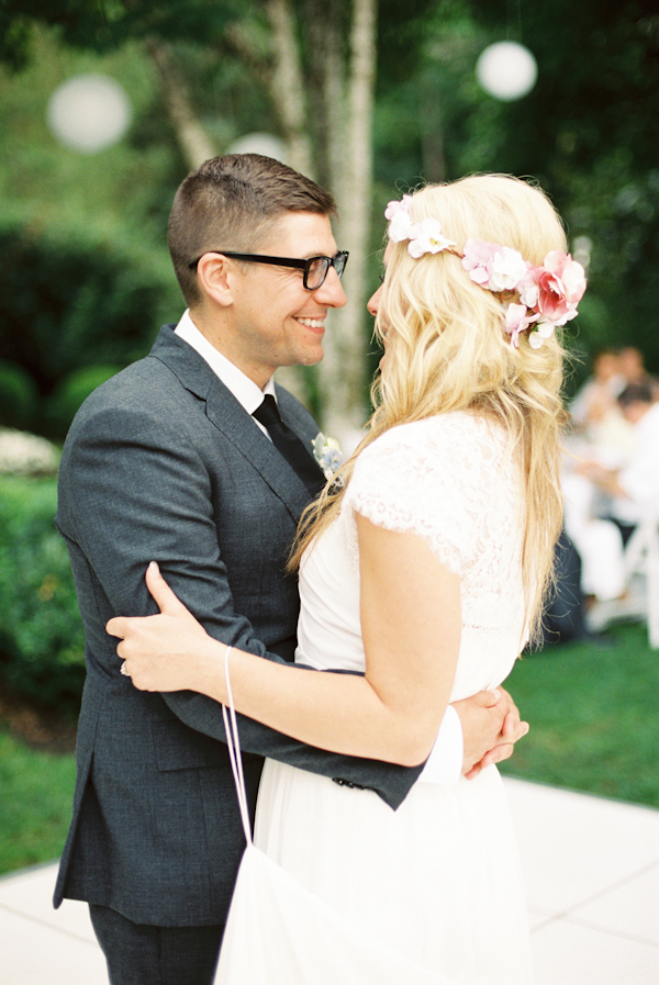a-french-countryside-picnic-wedding