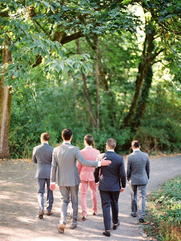 a-french-countryside-picnic-wedding