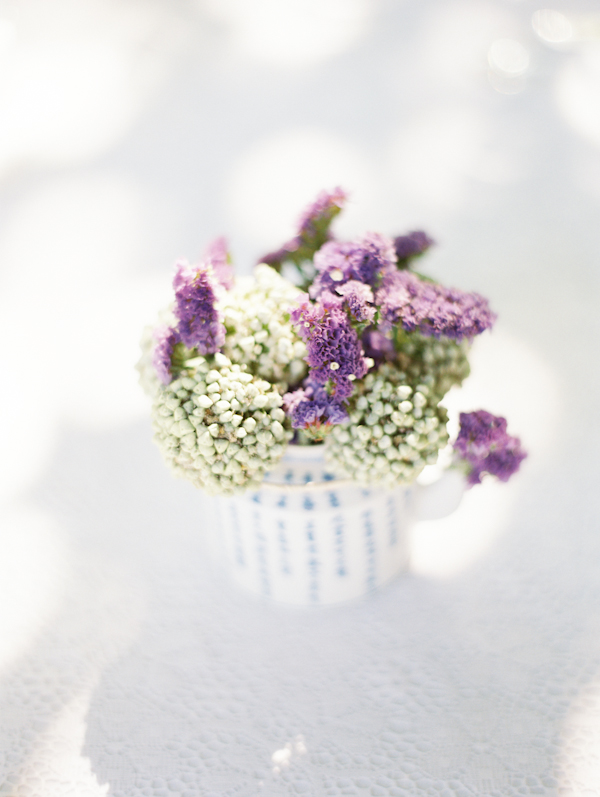 a-french-countryside-picnic-wedding