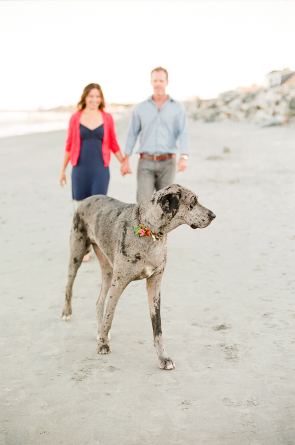 beachside-engagement-from-white-loft
