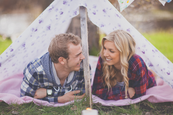 camping-engagement-session