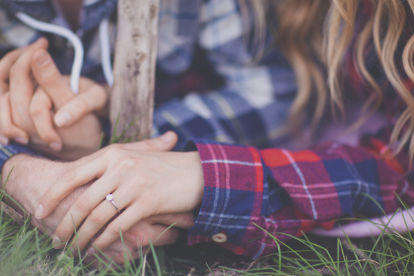 camping-engagement-session