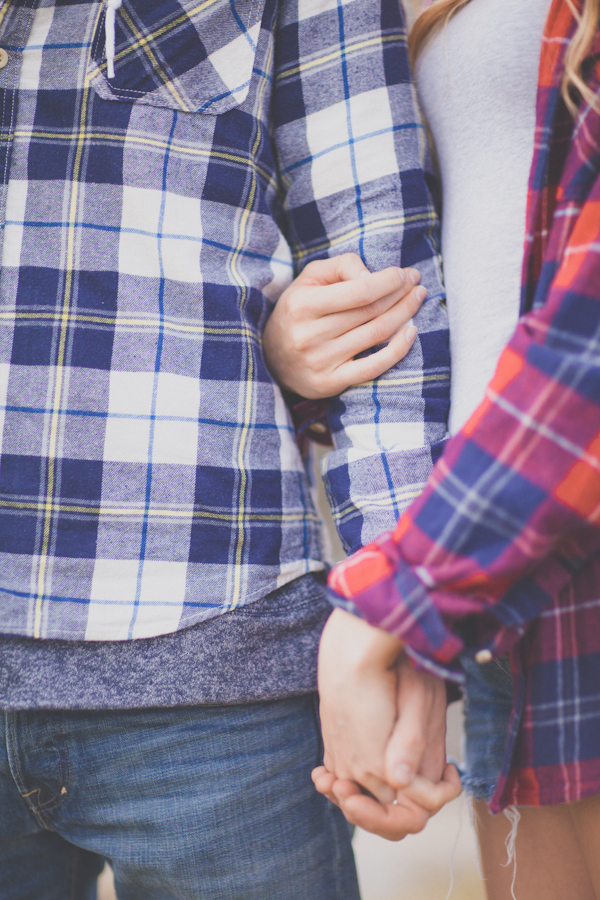 camping-engagement-session