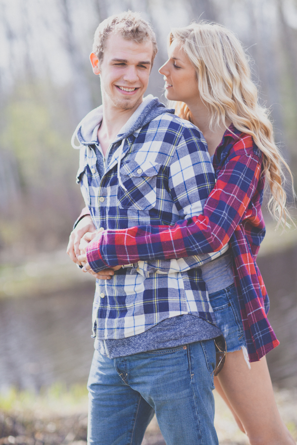 camping-engagement-session
