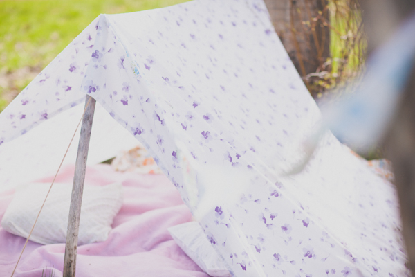 camping-engagement-session