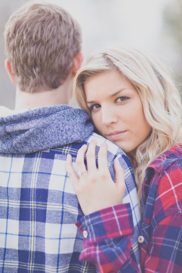 camping-engagement-session