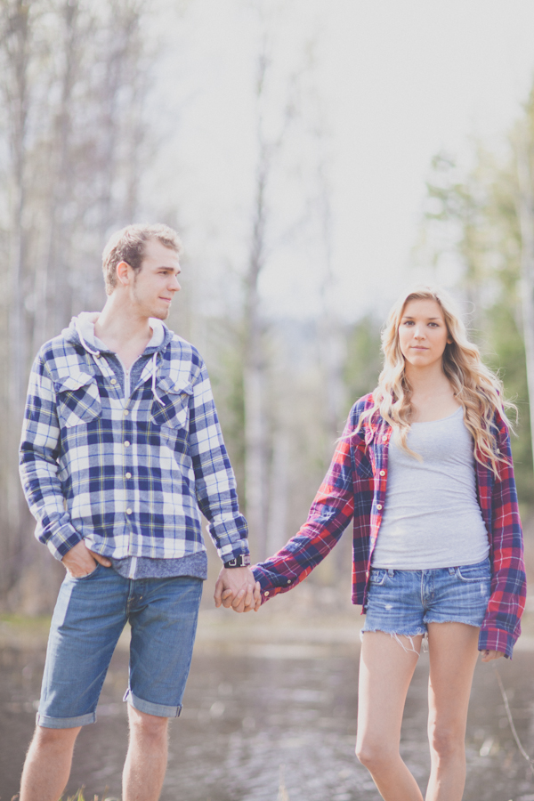 camping-engagement-session