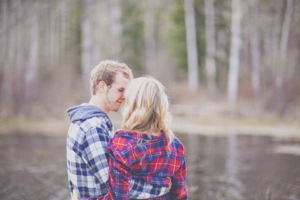 camping-engagement-session