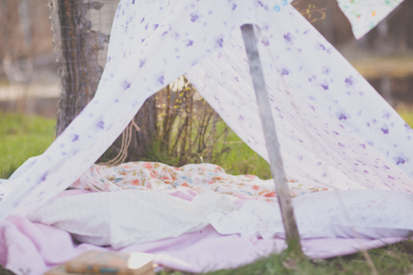 camping-engagement-session