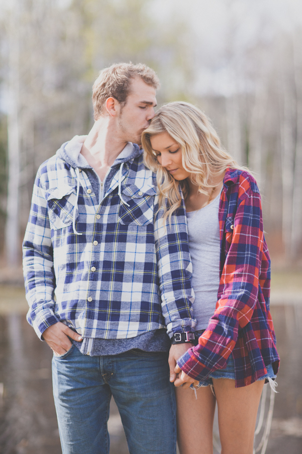 camping-engagement-session