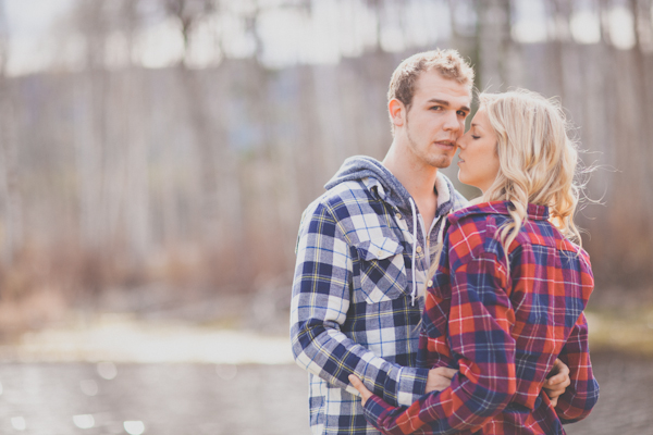 camping-engagement-session