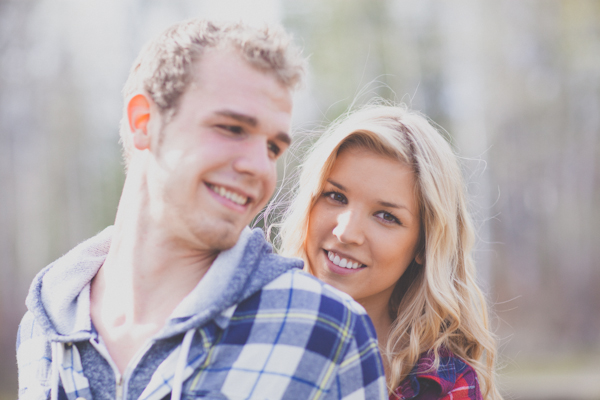 camping-engagement-session