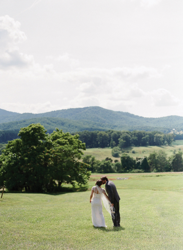 charlottesville-vineyard-wedding