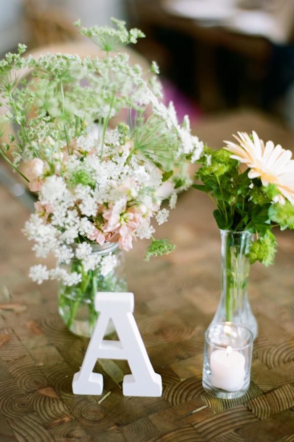 classic-white-wedding-with-mint-accents
