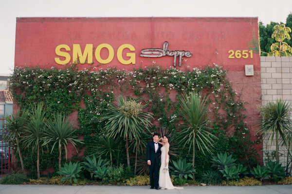 classic-white-wedding-with-mint-accents