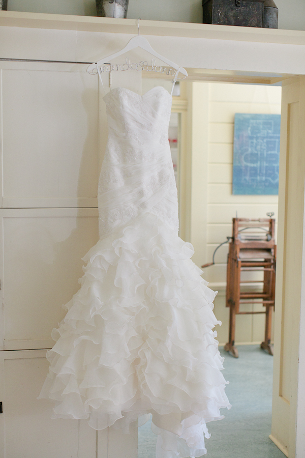 diy-peach-and-green-country-wedding