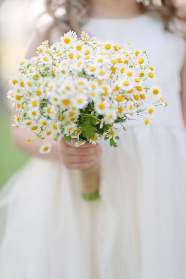 diy-peach-and-green-country-wedding