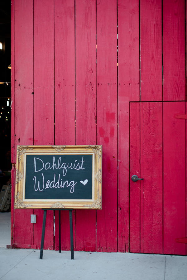diy-peach-and-green-country-wedding