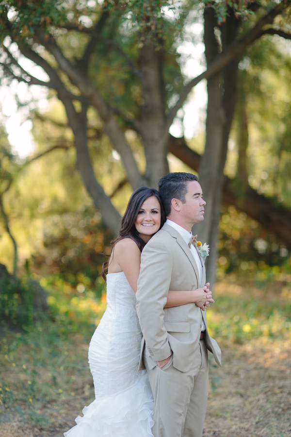 diy-peach-and-green-country-wedding