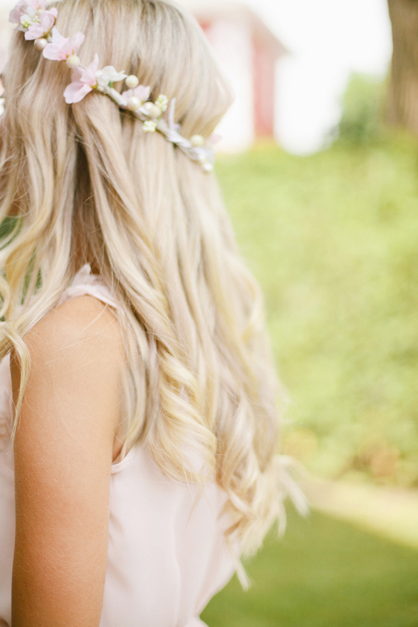 elegant-and-glamorous-barn-wedding