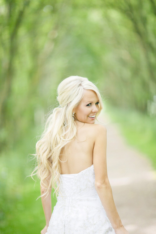 elegant-and-glamorous-barn-wedding