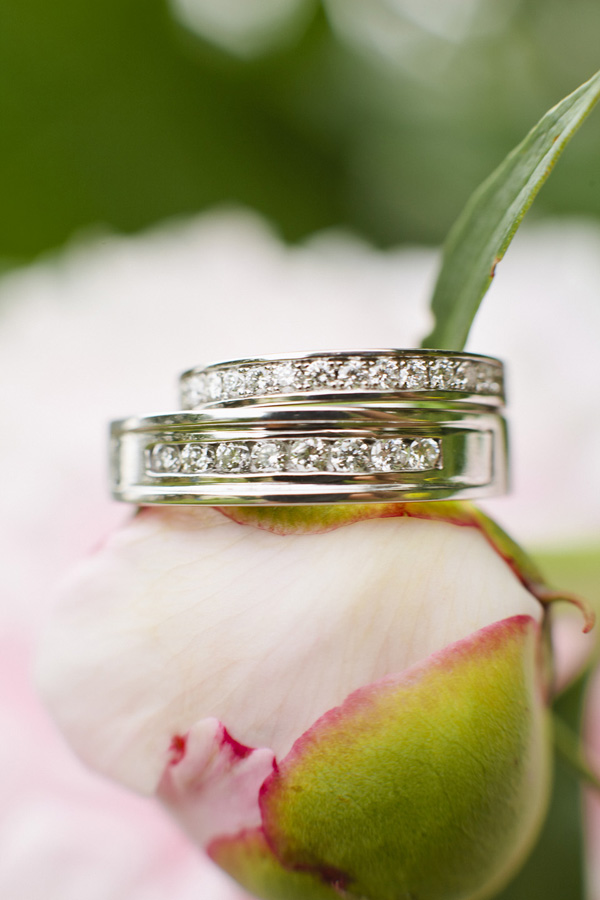 elegant-and-glamorous-barn-wedding