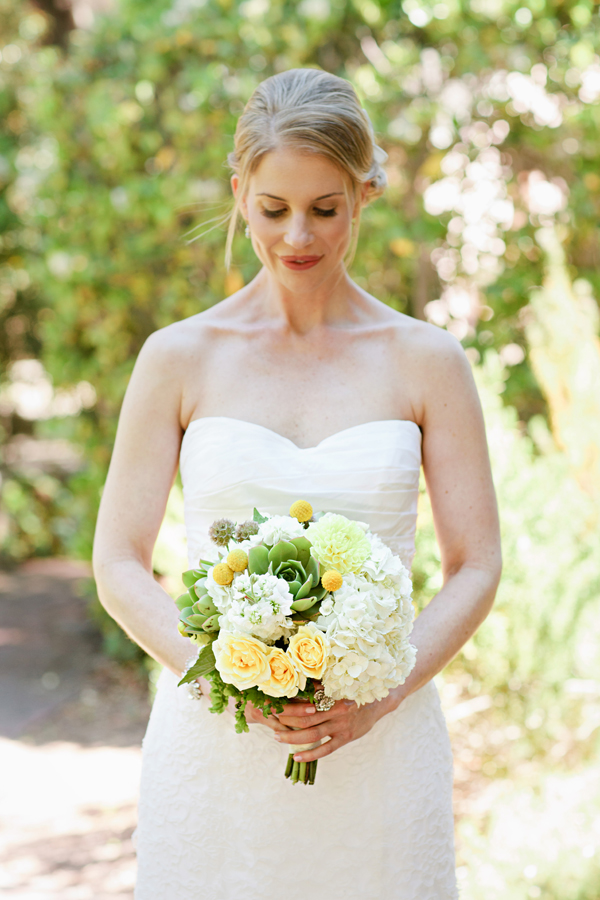 gray-green-and-yellow-wedding