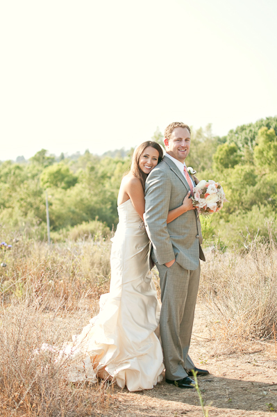 peach-gray-and-white-wedding-ideas