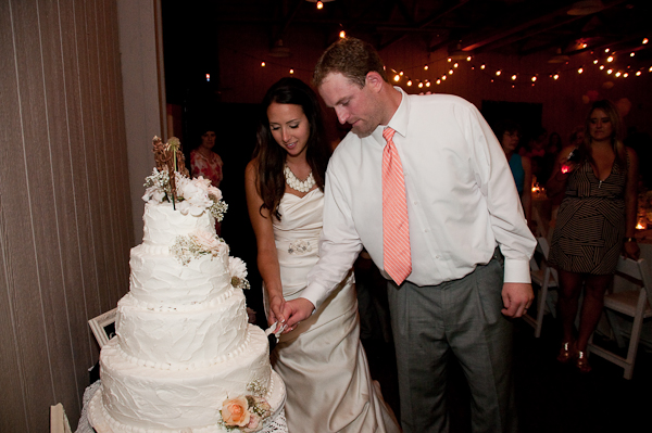 peach-gray-and-white-wedding-ideas