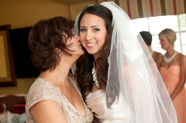 peach-gray-and-white-wedding-ideas