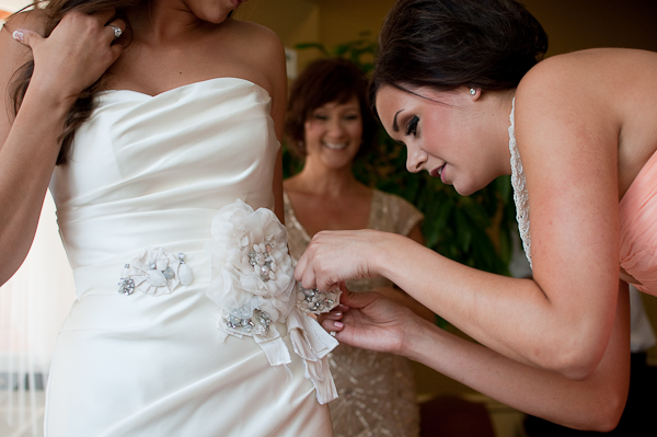 peach-gray-and-white-wedding-ideas