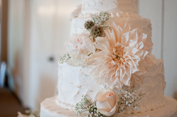 peach-gray-and-white-wedding-ideas