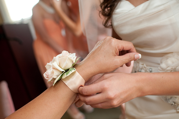 peach-gray-and-white-wedding-ideas