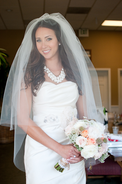 peach-gray-and-white-wedding-ideas