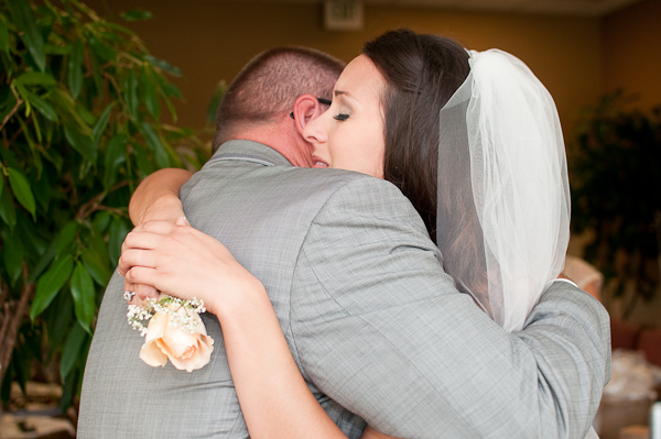 peach-gray-and-white-wedding-ideas