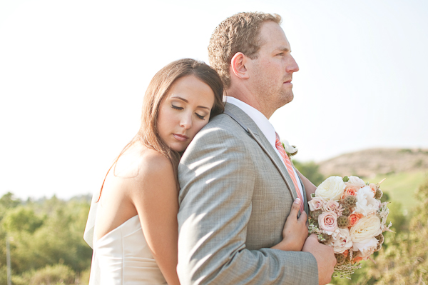 peach-gray-and-white-wedding-ideas