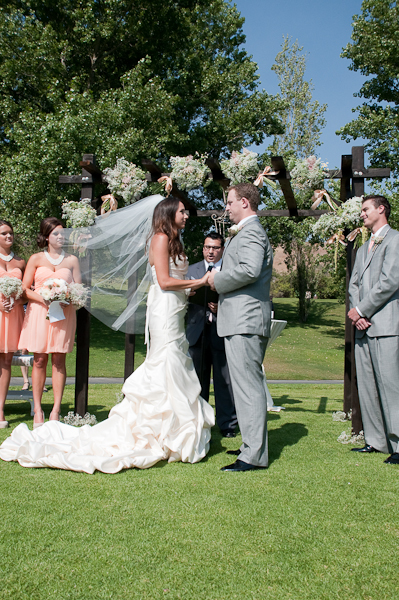 peach-gray-and-white-wedding-ideas