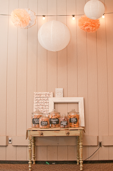 peach-gray-and-white-wedding-ideas